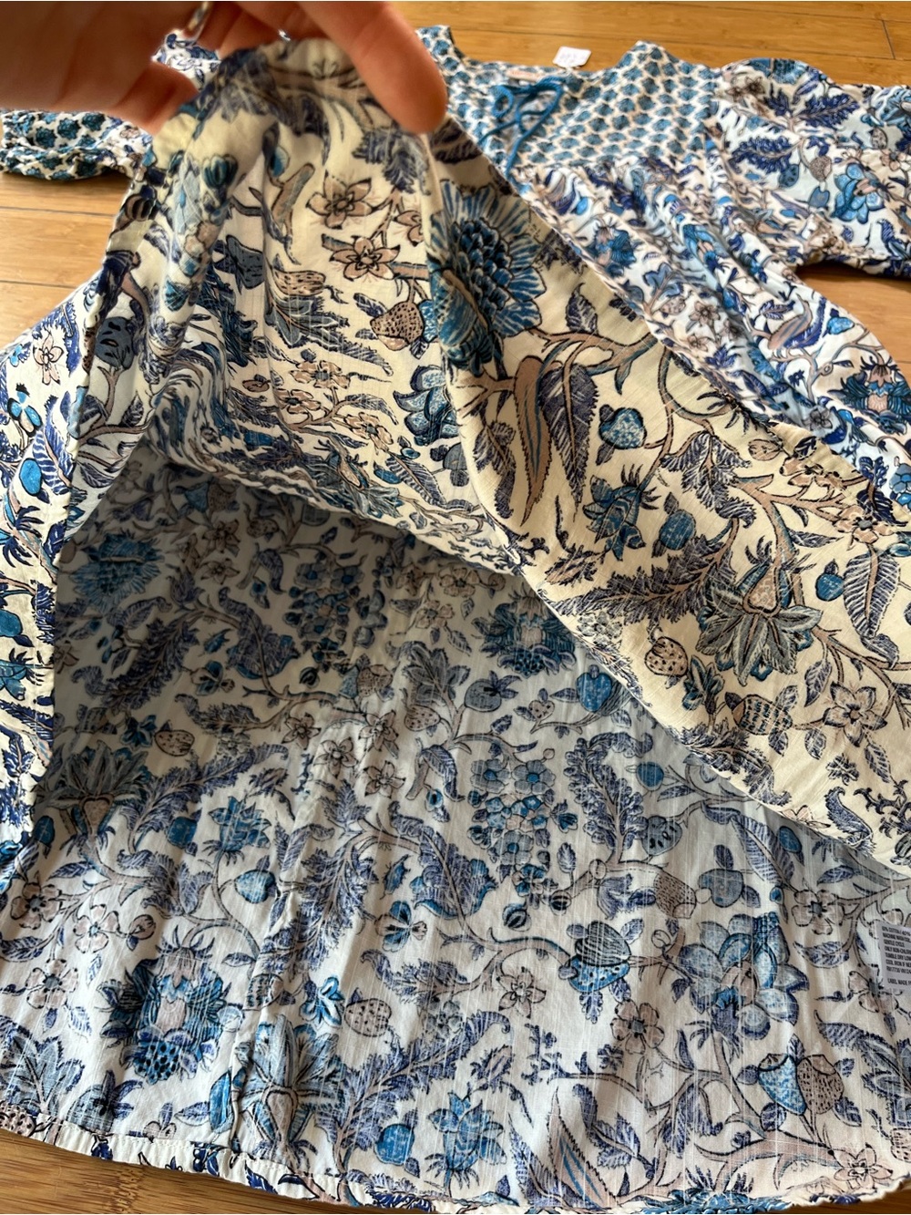 Knox Rose Blue & White Floral Paisley Flowy Boho Puff Sleeve Mini Dress - Picture 9 of 12